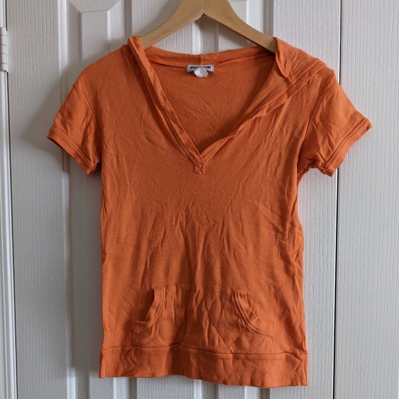 Hooded tee with pocket (Small/Medium) - Picture 1 of 4